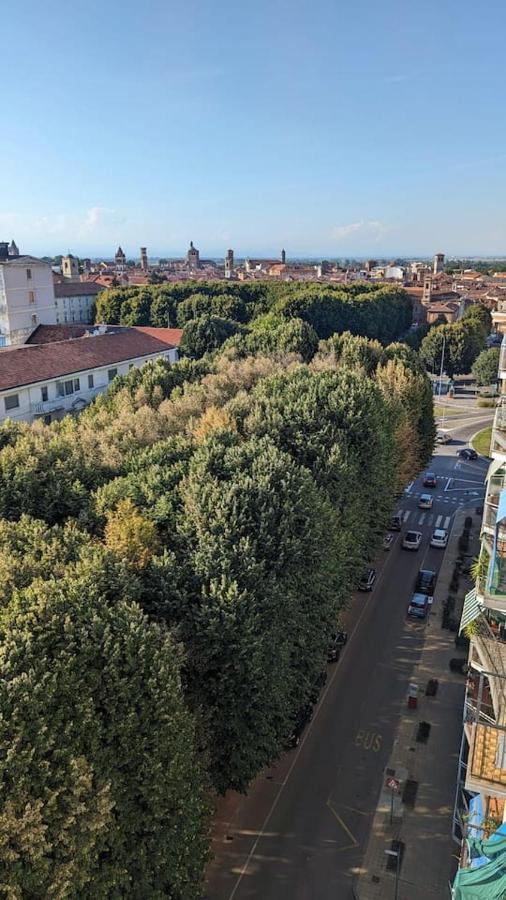 Apartmán La Terrazza Del Re Vercelli Exteriér fotografie